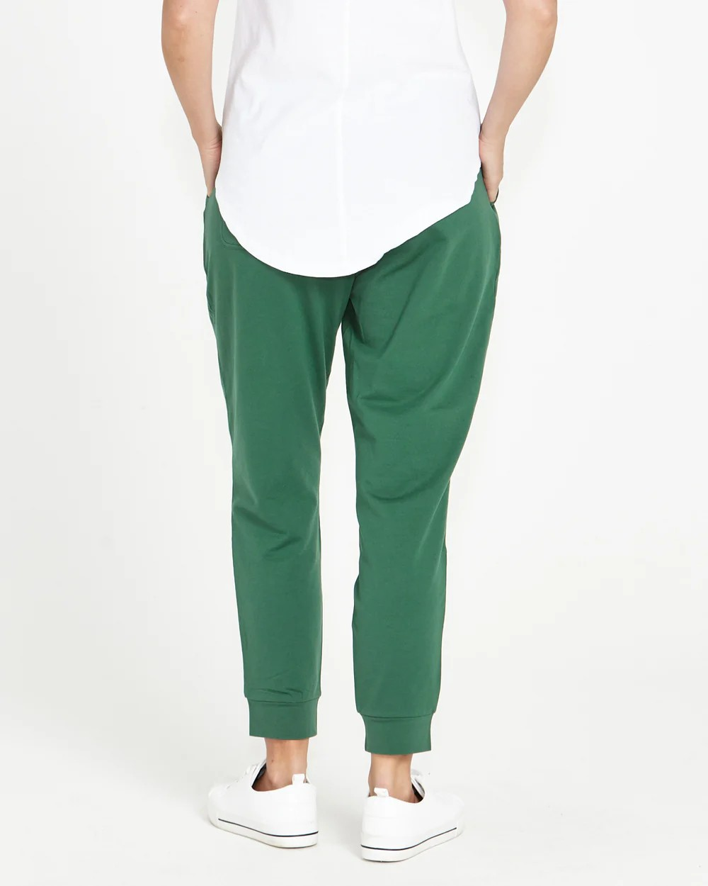 BETTY BASICS Lindsay Jogger Dark Green Sterling Belle